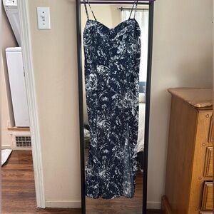 Blue and White Maxi Pencil Skirt for Casual Wear